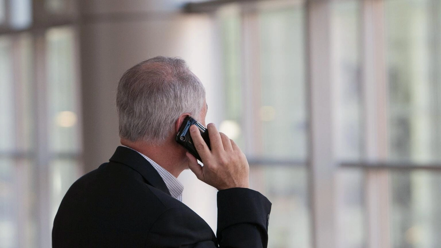 phone-call-window-1536x864